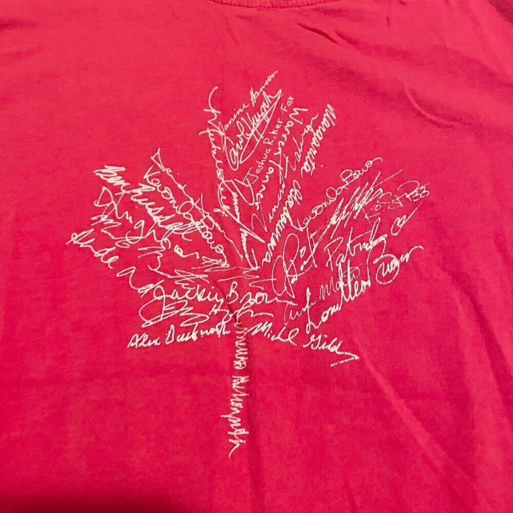 Canada Olympics Games 2010 Youth Shirt Size XL Vancouver Red Cheerios Maple Leaf - Picture 2 of 15